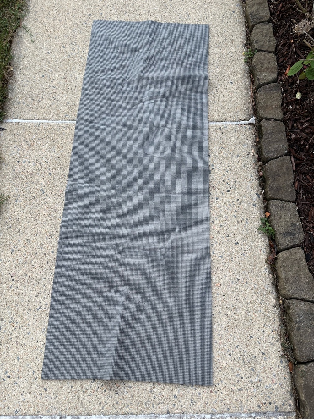 Basic grey yoga mat